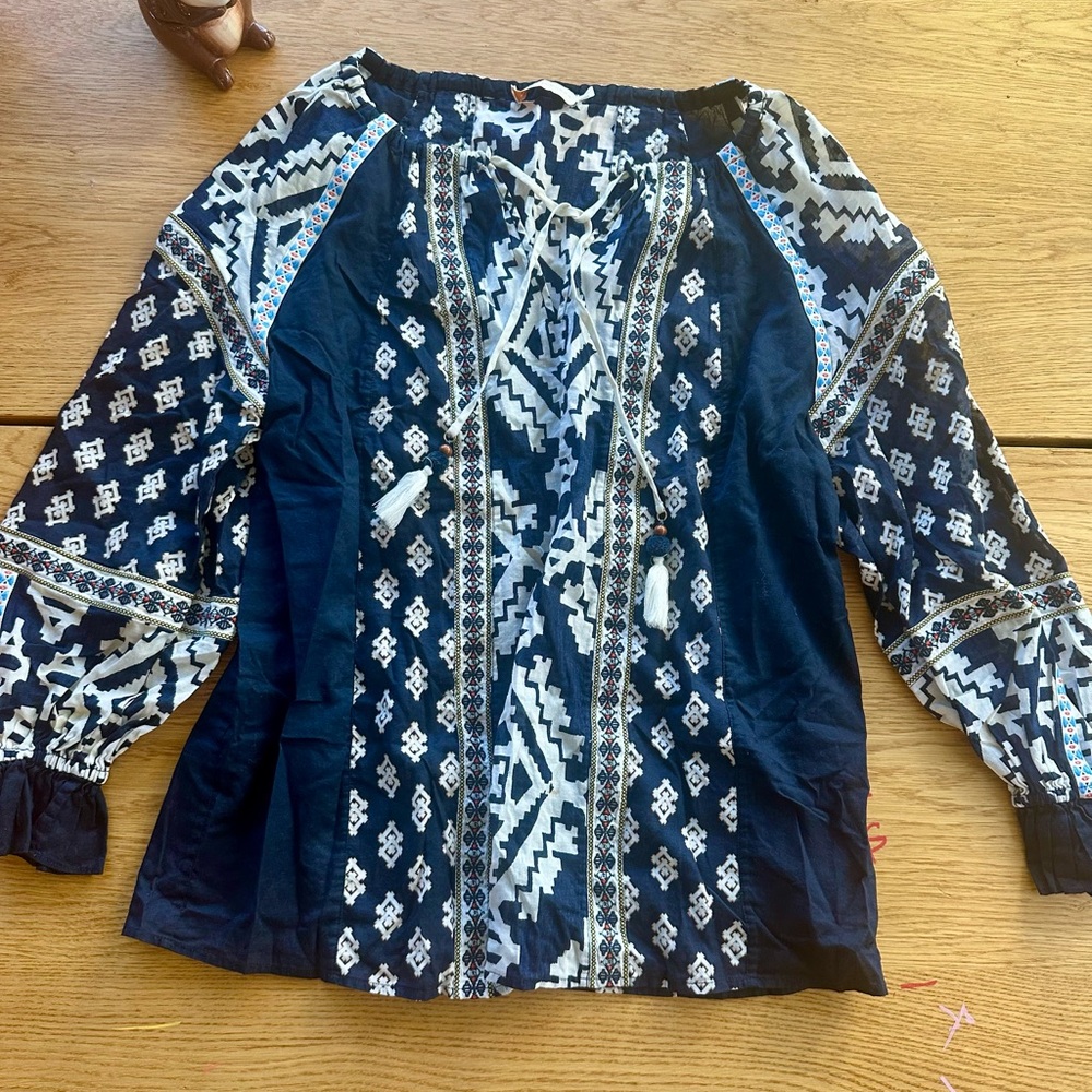 Tory Burch Candice Printed, Elbroidered Tassel Tie Navy Geometric Blouse, Top!